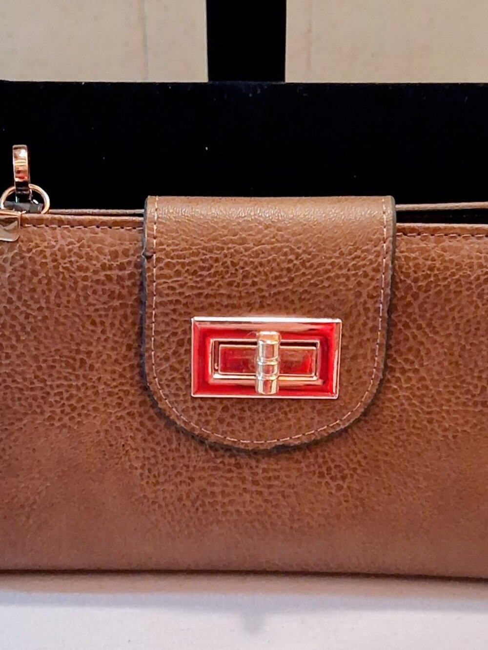 Brown Turn Lock Crossbody Wallet 8X4X1
